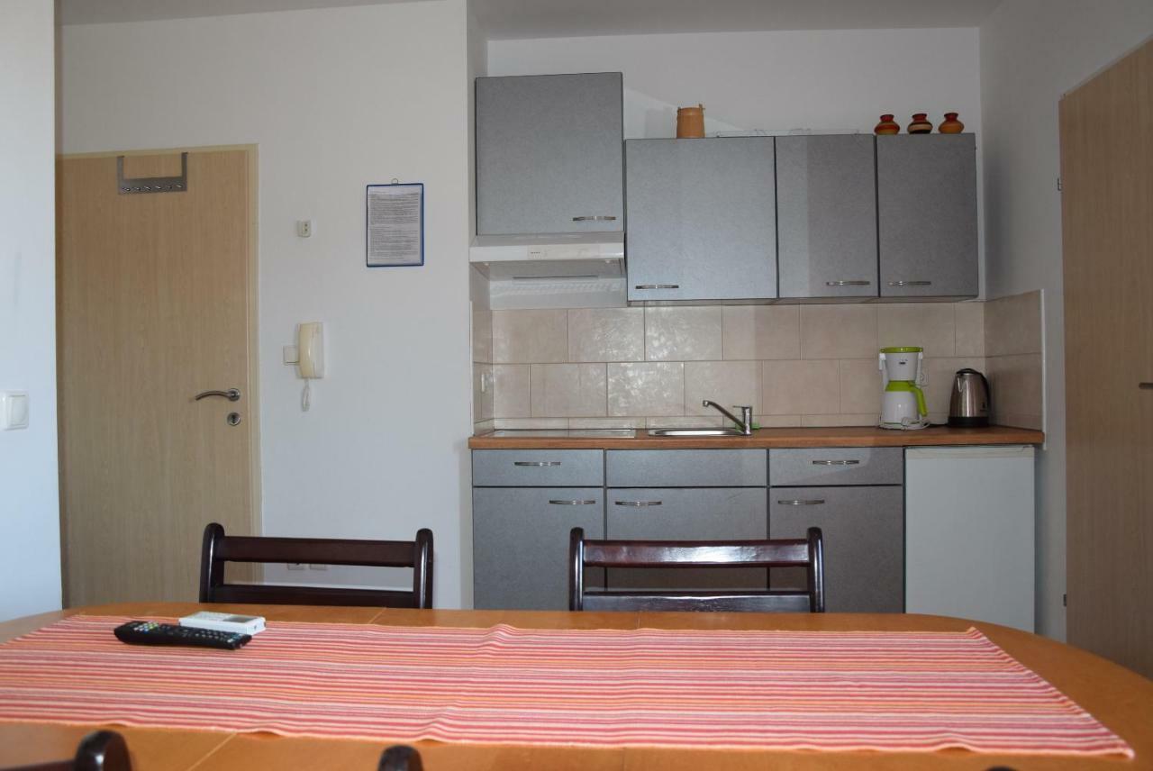 Apartmani Diana メドゥリン エクステリア 写真