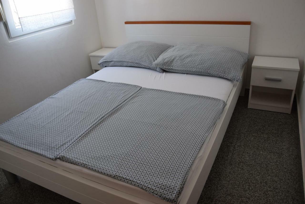 Apartmani Diana メドゥリン エクステリア 写真