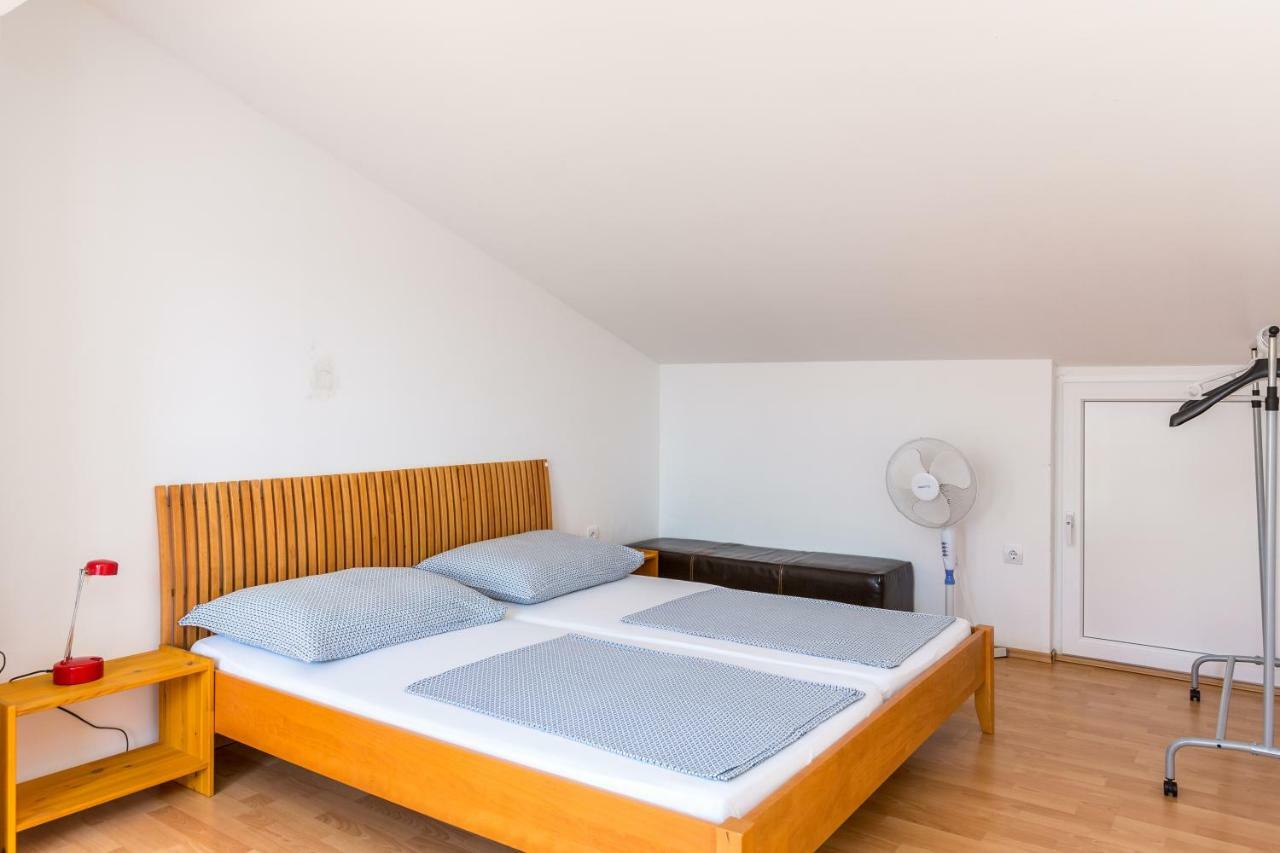 Apartmani Diana メドゥリン エクステリア 写真
