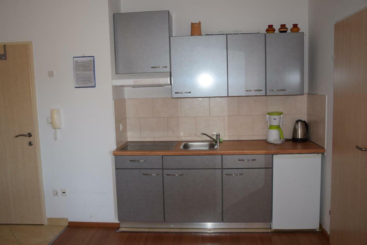 Apartmani Diana メドゥリン エクステリア 写真