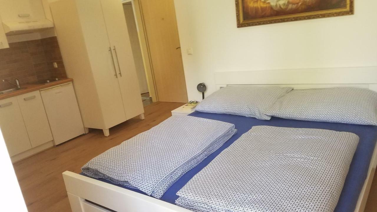 Apartmani Diana メドゥリン エクステリア 写真