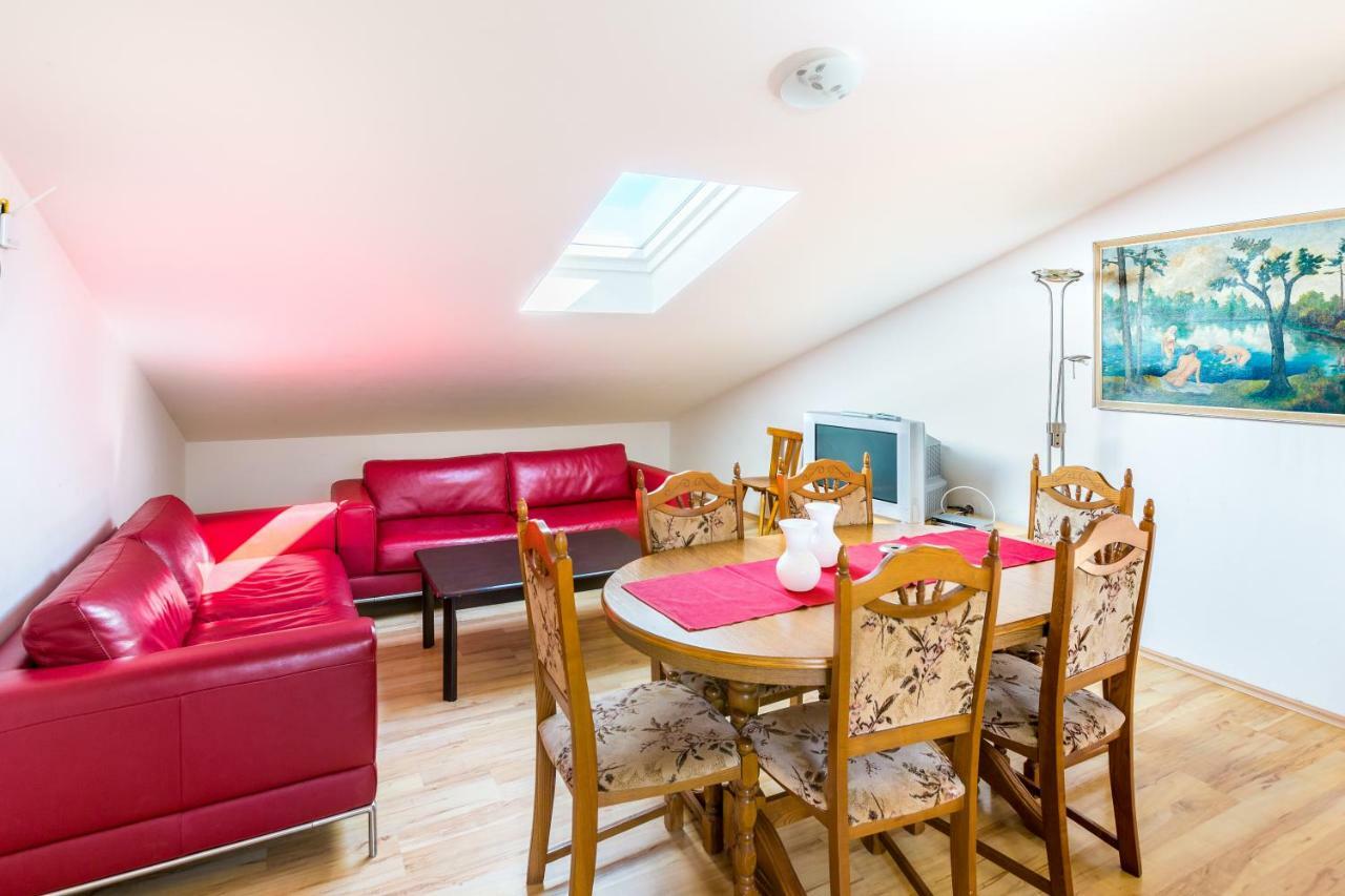 Apartmani Diana メドゥリン エクステリア 写真
